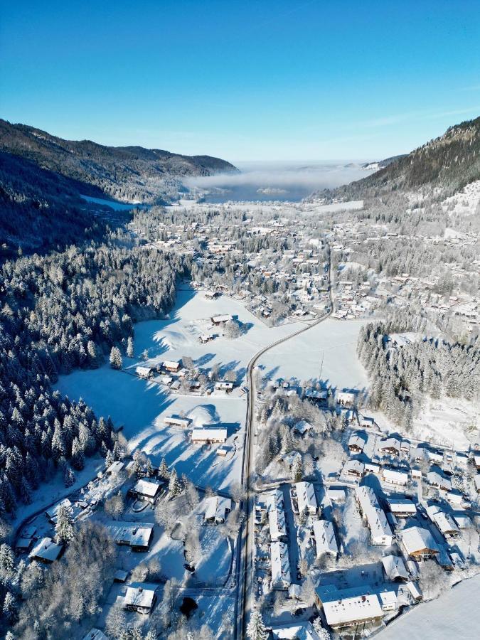 Alpenoase Schliersee - Grosse Suite Mit Sauna Oder Gemuetliche Studio Appartements Ngoại thất bức ảnh